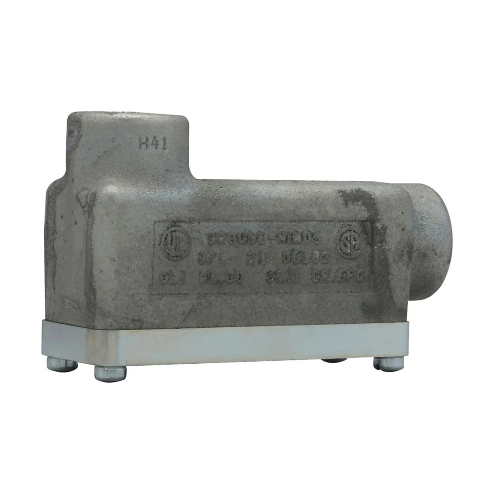 OELB2 - Crouse-Hinds - Conduit Outlet Body - Image 3