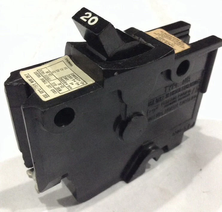 NB111020 - Federal Pacific 20 Amp Molded Case Circuit Breaker