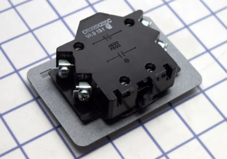 CR305X200C - GE Contactor and Motor Starter Auxiliary