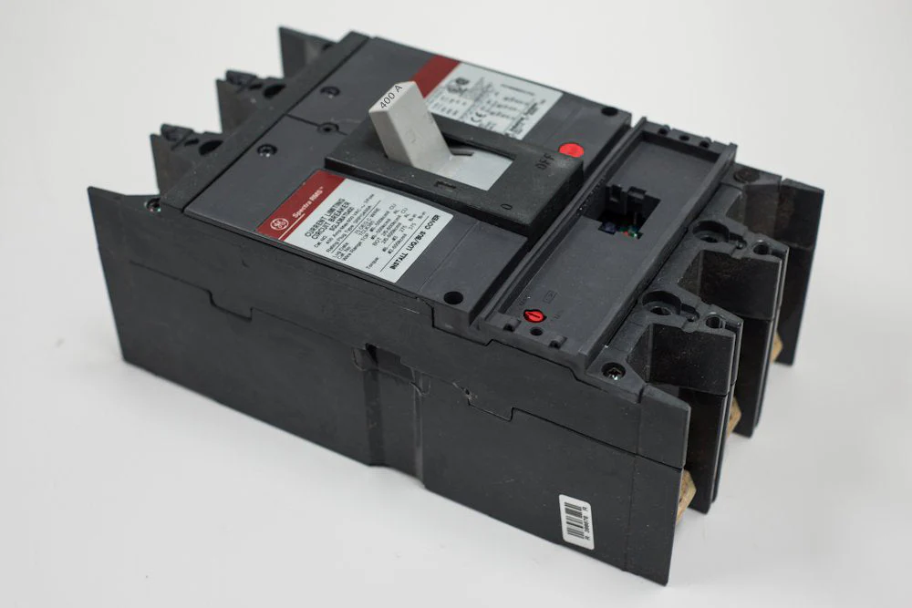 SGLL36AT0400 - GE - Molded Case Circuit Breaker