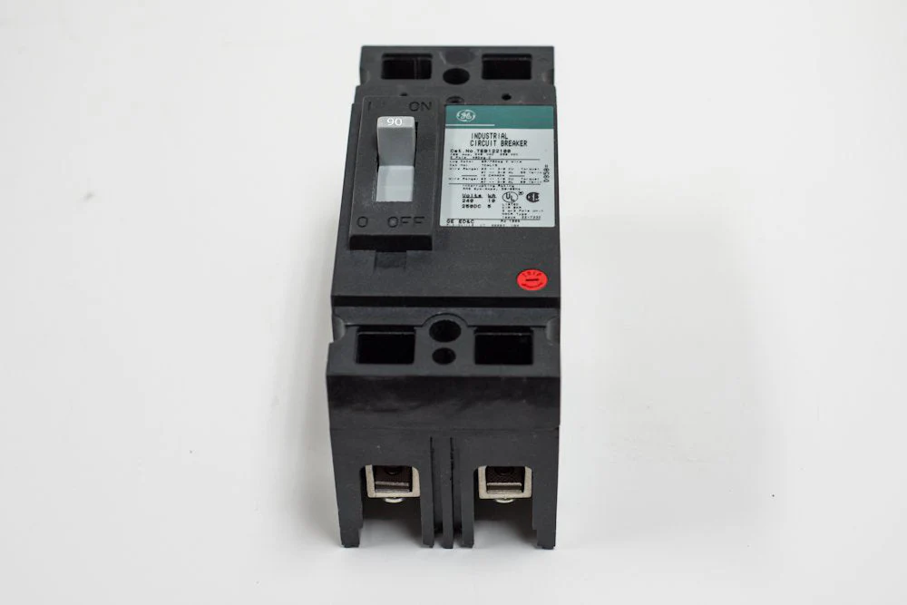 TEB122090WL - GE - Molded Case Circuit Breaker