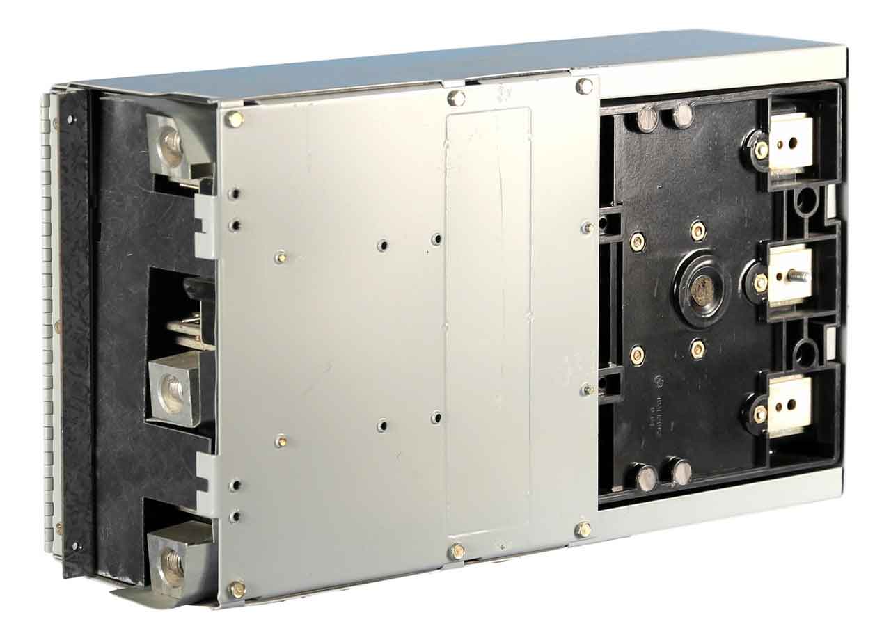 THFP364 - General Electrics - Panel Switch - Image 3